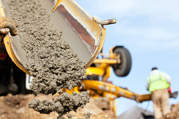 Best Concrete Sidewalk Installation in Lyndhurst, OH