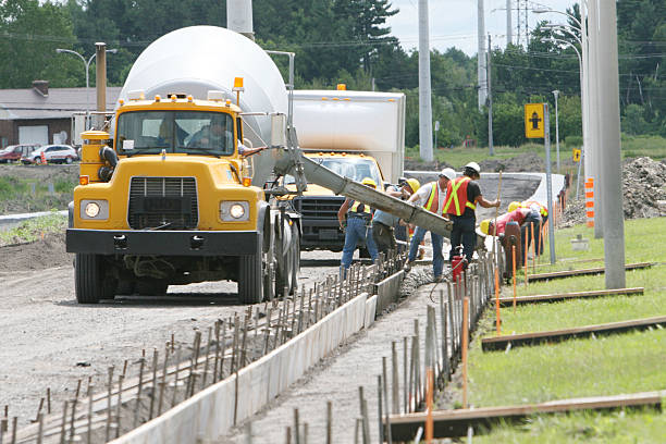 Best Concrete Driveway Installation in Lyndhurst, OH